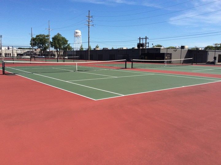 Tennis_court